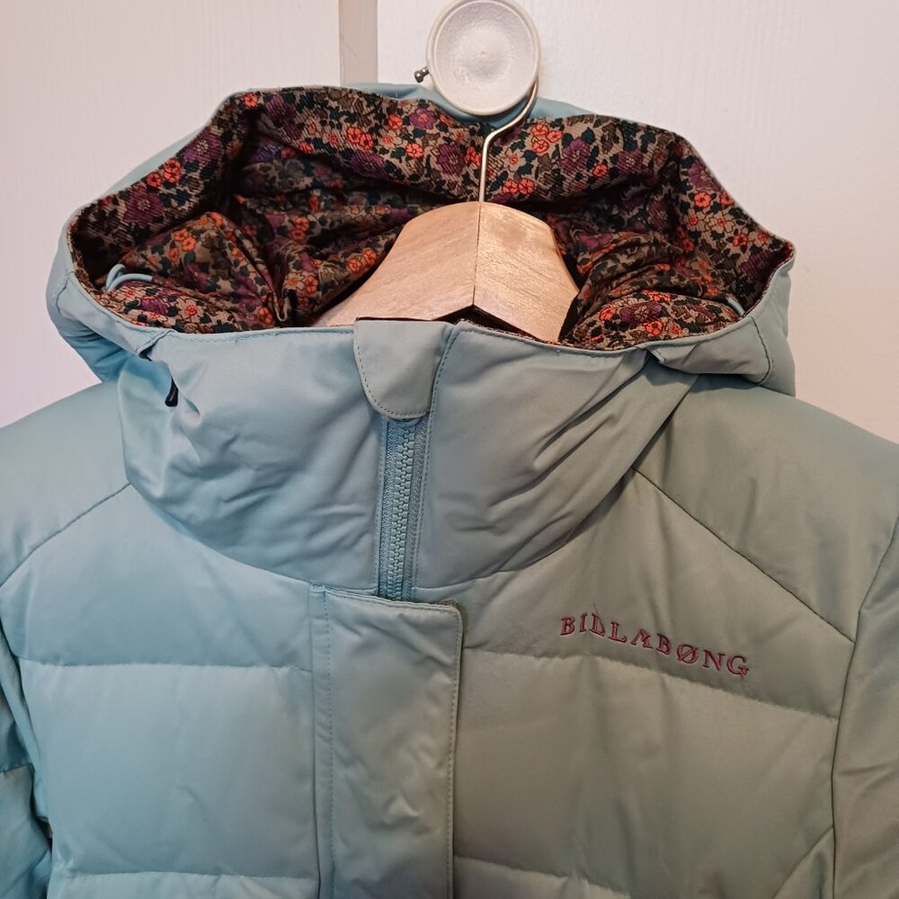 Gorgeous BILLABONG Light Turquoise Snowboard Skiing Winter Sport Jacket XSmall